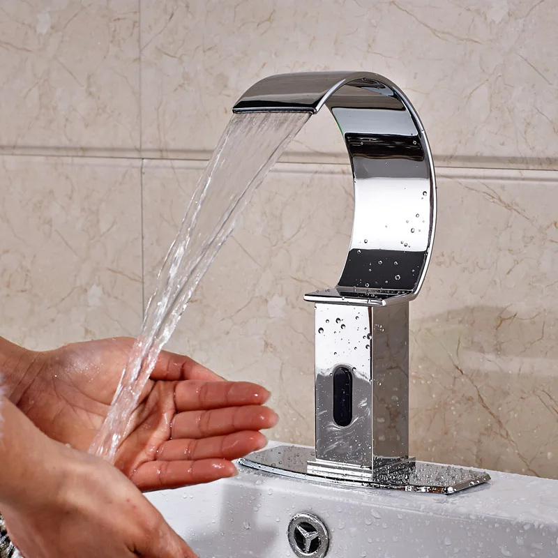 

Chrome Finish Deck Mounted Single Hole Cold Basin Tap for Bathroom Sense Faucets W/ Hole Cover
