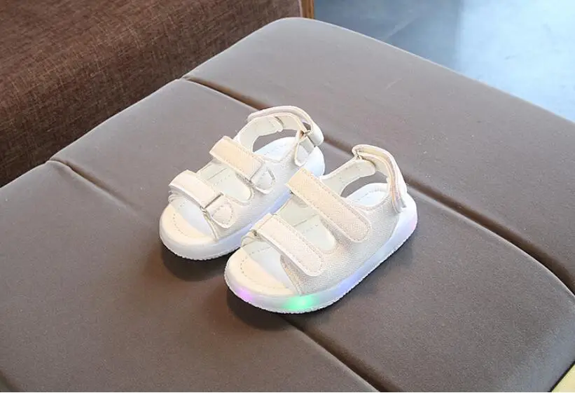 QQ20180316203239