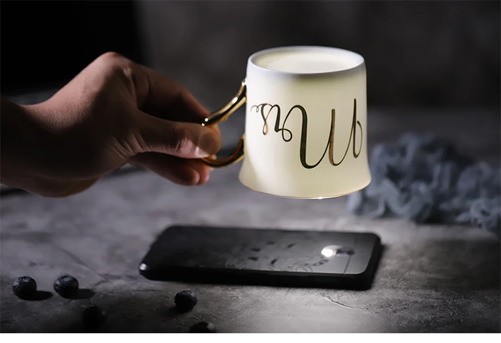 gold-ceramic-cup_15