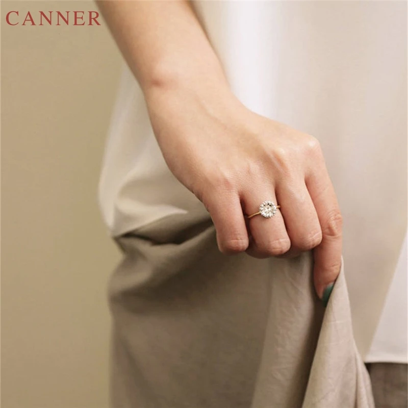 Luxury Cubic Zirconia Rings for Women Crystal Rhinestone Big Flower Ring Gold Color Wedding Engagement Ring Jewelry anillos C40