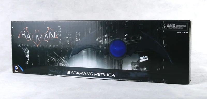 New Batman Bruce Wayne Series Arkham Knight DC Comic Super Hero Batarang Replica Weapon Model 40CM