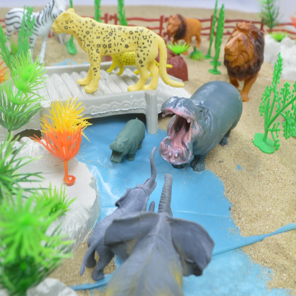 MagiDeal 100 Pieces Plastic Wild Animals Figurine Zoo Animals Fence Tree Model Toys for School Classroom Children Birthday Gift