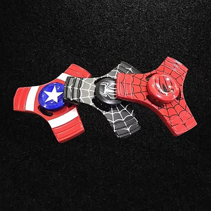 Bullet-hopping gyroscope three-leaf alloy fingertip Spider-Man American Captain Shield Superman Hulk finger | Игрушки и хобби