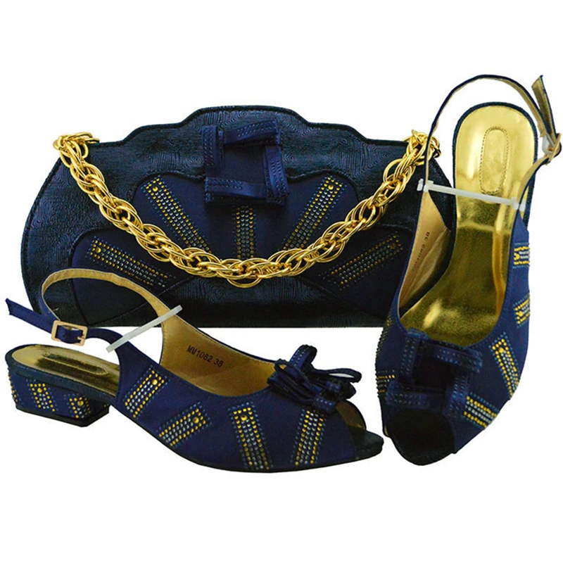 MM1082 Dark blue Size 38-43 Heel 3.5cm 0.76KG 210RMB_