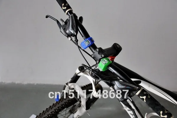 Top 1pcs Mini Waterproof Silicone mountain Bike Light Cycling Beetle Warning lights Front Rear Tail Lamp Bicycle light BL8023 7 Top 1pcs Mini Waterproof Silicone mountain Bike Light Cycling Beetle Warning lights Front Rear Tail Lamp Bicycle light BL8023 7