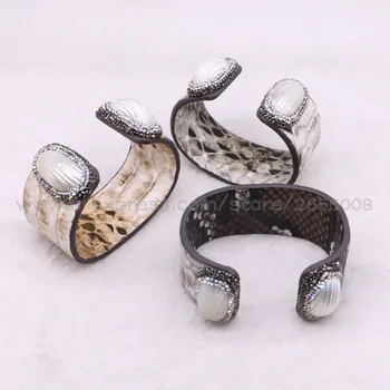 

4Pcs Mix color leather bangle Pave rhinestone with smooth shell pearls jewelry Bangle bracelet Gift to lady 3447