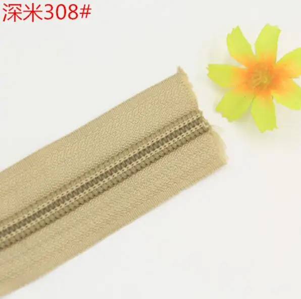Durable Nylon Coil Zippers with Silver Sliders