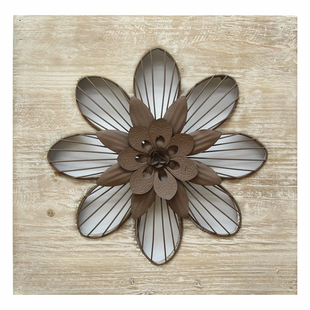 SHD0189 Stratton Home Decor Rustic Flower Wall Decor