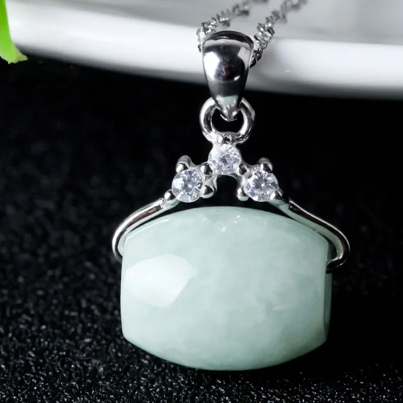 Китайский стиль ручной работы LuLuTong Lucky Amulet ювелирное изделие S925 серебро изумруд