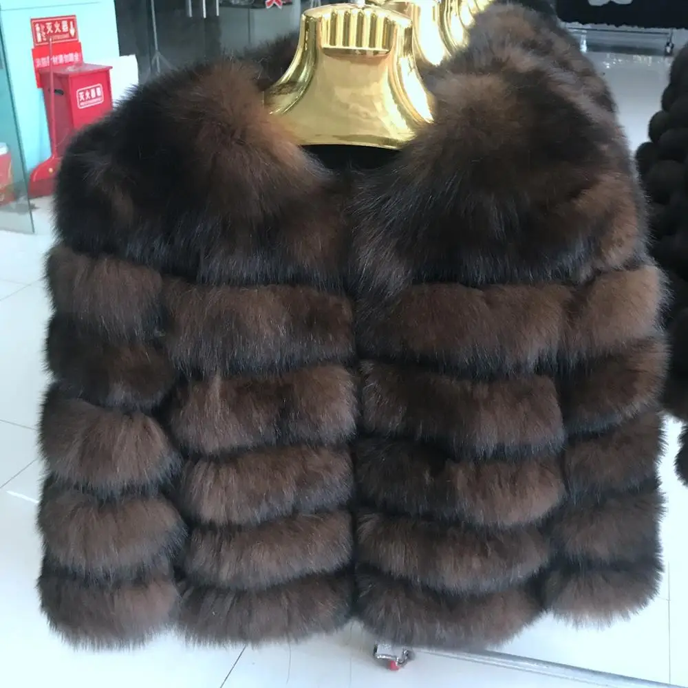 

2019 55CM Women Warm Real Fox Fur Coat Short Slim Winter Genuine Fur Jacket Fashion Outwear Luxury Natural Fox Fur Coat For