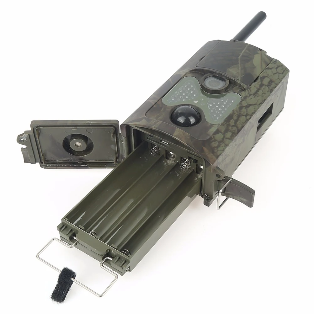 

Hunting Camera 16MP HD Pixel Infrared Induction Night Vision MMS HC-550M Wildlife Scouting Camera 1pcs
