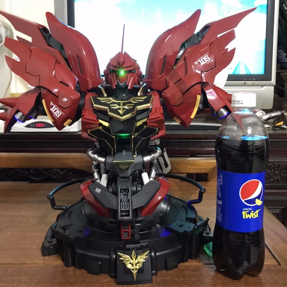 В наличии в комиксном клубе 1/35 YIHUI грудь голова SINANJU Gundam Сборная модель со