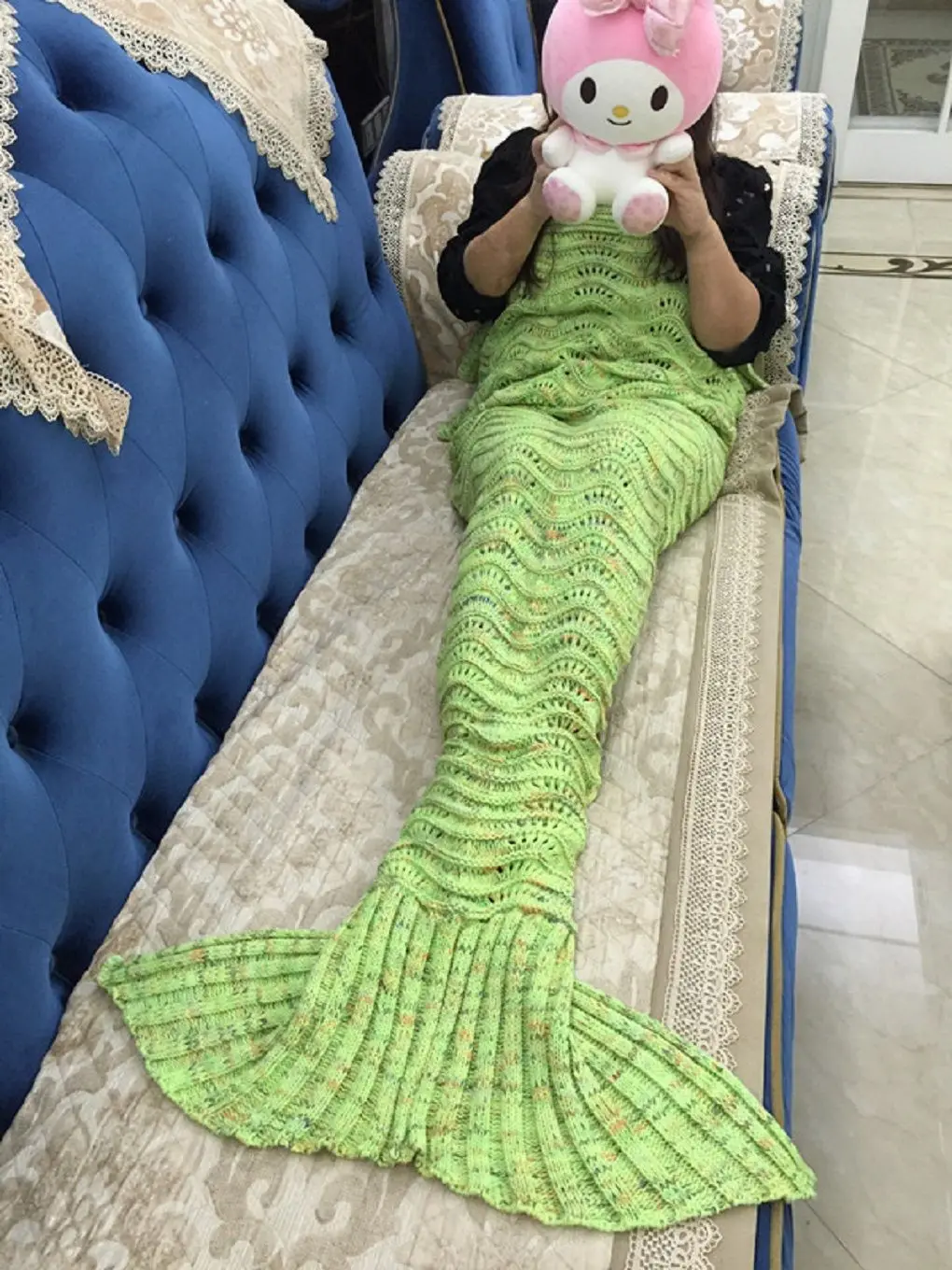 Sofa Beach Quilt Cocoon Rug New Mermaid Tail Handmade Crocheted