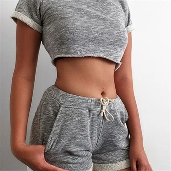 2016 New Summer Women Sets Cropped Tops Shorts Set 2 Pieces Sets Women s Tracksuit Cotton Blend t shirts shorts KH869234