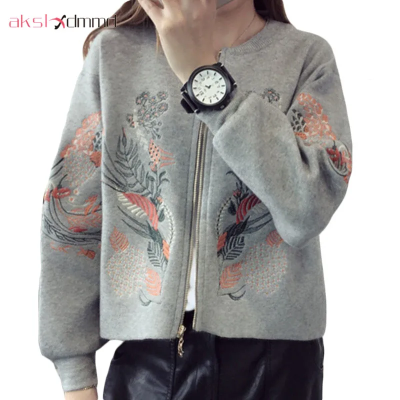 

AKSLXDMMD Knitted Sweater Cardigan Female 2017 Autumn Outerwear Women's Tops Embroidered Sweater Cardigan Coat Knitwear LH395