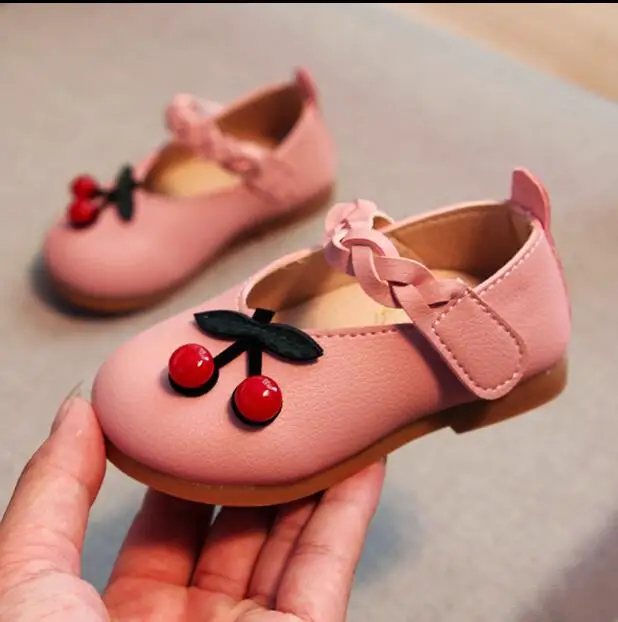 Туфли Осень для малышки милые Cherry Малый обувь туфли принцессы сухожилия мягкое дно нескользящей обуви малыша