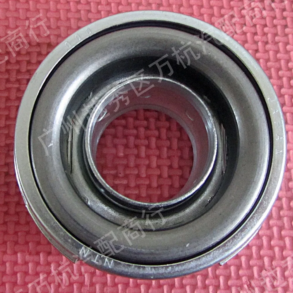 

Clutch Release Bearing For Mitsubishi Pajero 4G64 IO H66 H67 H76 H77 Pickup L200 K75T KB5T L300 P03W P24W MD703270