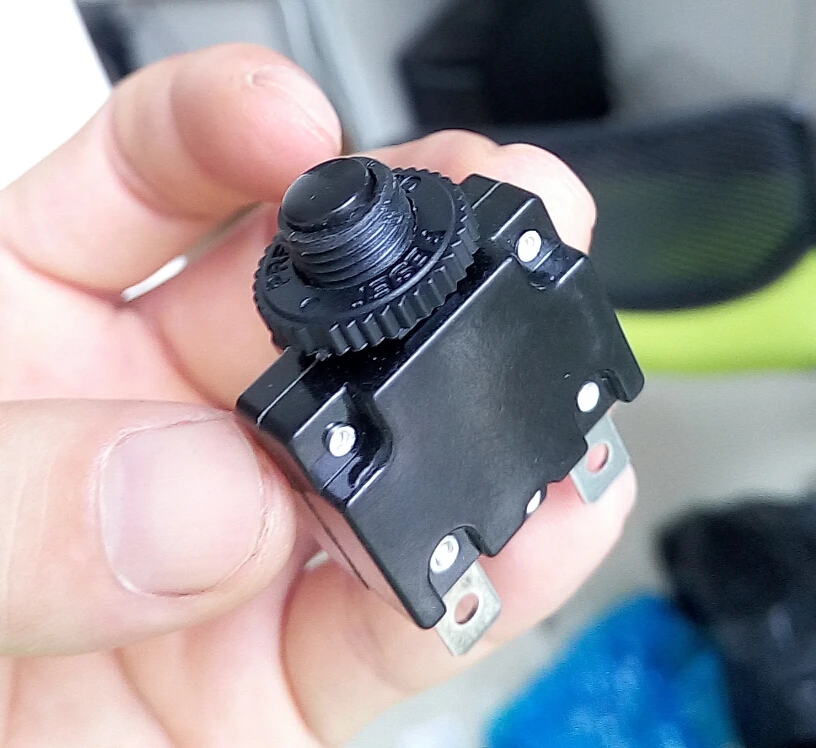 

10pcs thermal switch circuit breaker overload protector 3A,4A,5A,6A ,7A, 7.5A ,8A,10A,15A,18A,20A,25A,30A overload switch