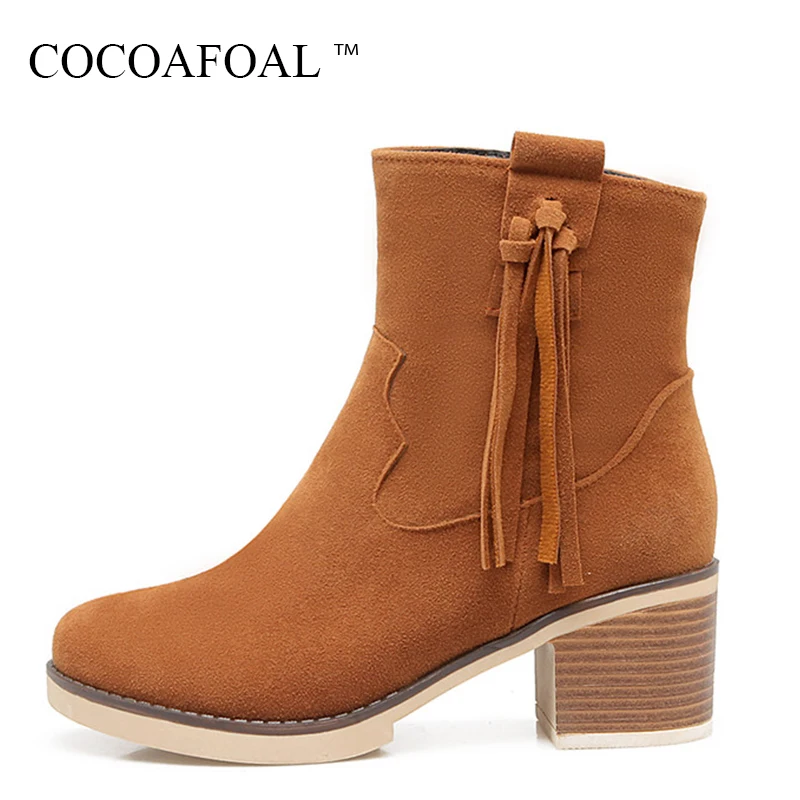 

COCOAFOAL Woman Winter Fringe Chelsea Ankle Boots Black Round Toe Martin Boots Plus Size 41 43 Fashion High Heeled Shoes 2018
