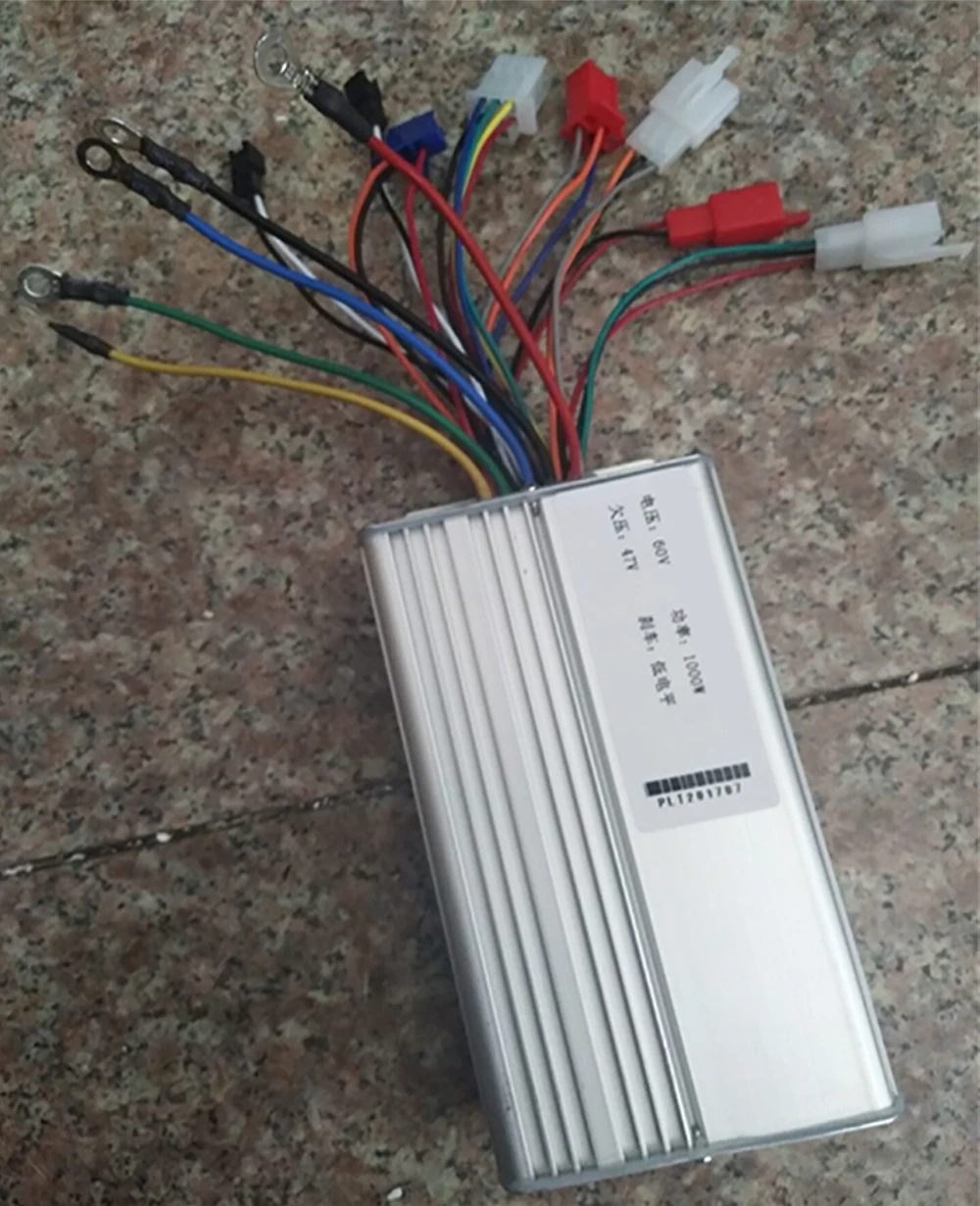 Discount 60V 1000W 2000W Electric Bicycle Motor MOFSET Brushless Controller E-bike Scooter BLDC Controller Scooter Controller 1 Discount 60V 1000W 2000W Electric Bicycle Motor MOFSET Brushless Controller E-bike Scooter BLDC Controller Scooter Controller 1