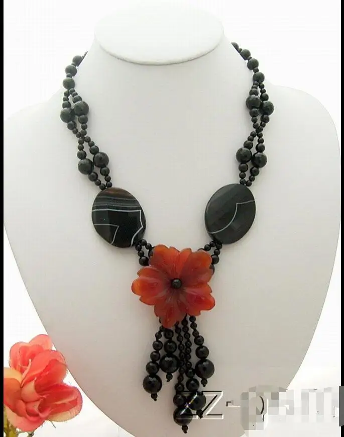 

Wholesale price ^^^^ Onyx&Shell Flower Necklace-Onyx Toggle Clasp