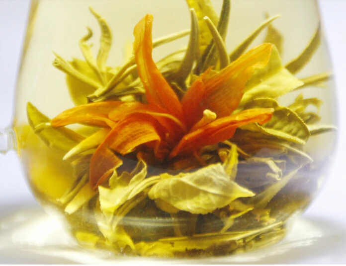 16 Kinds of Handmade Blooming Flower Tea Chinese Ball blooming flower herbal tea Artistic the for health care products 130g |