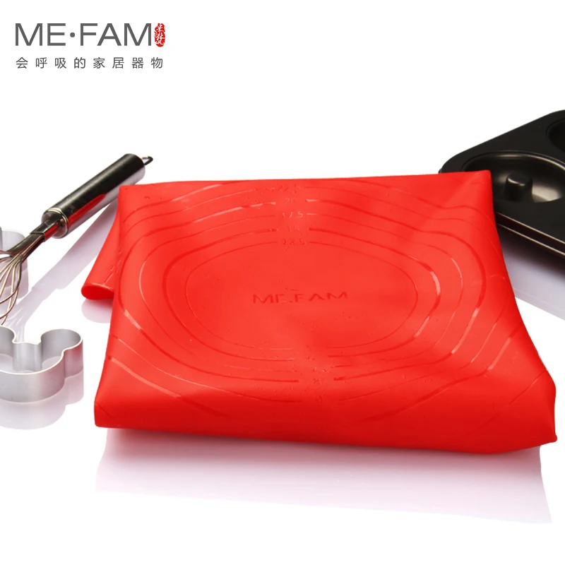 60cm Silicone Tablecloth Washable Waterproof Placemats Dinner Table Pad  Non-Slip Countertop Protective Mats Kitchen Accessories