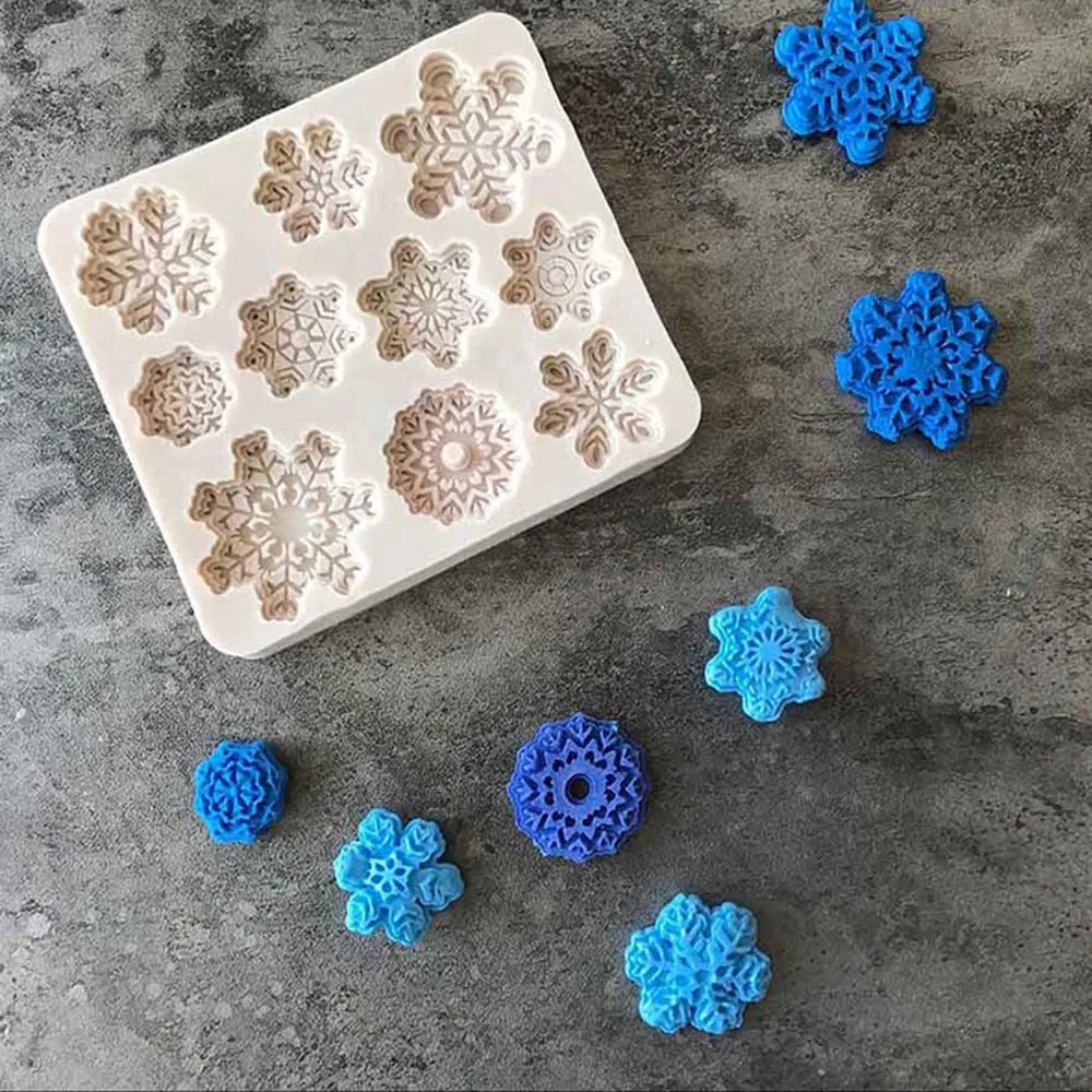 

Forms DIY Silicone Baking Cake Molds Christmas Xmas Snowflake Shape Cake Mold Tools Kitchen Baking Scraper 1pc