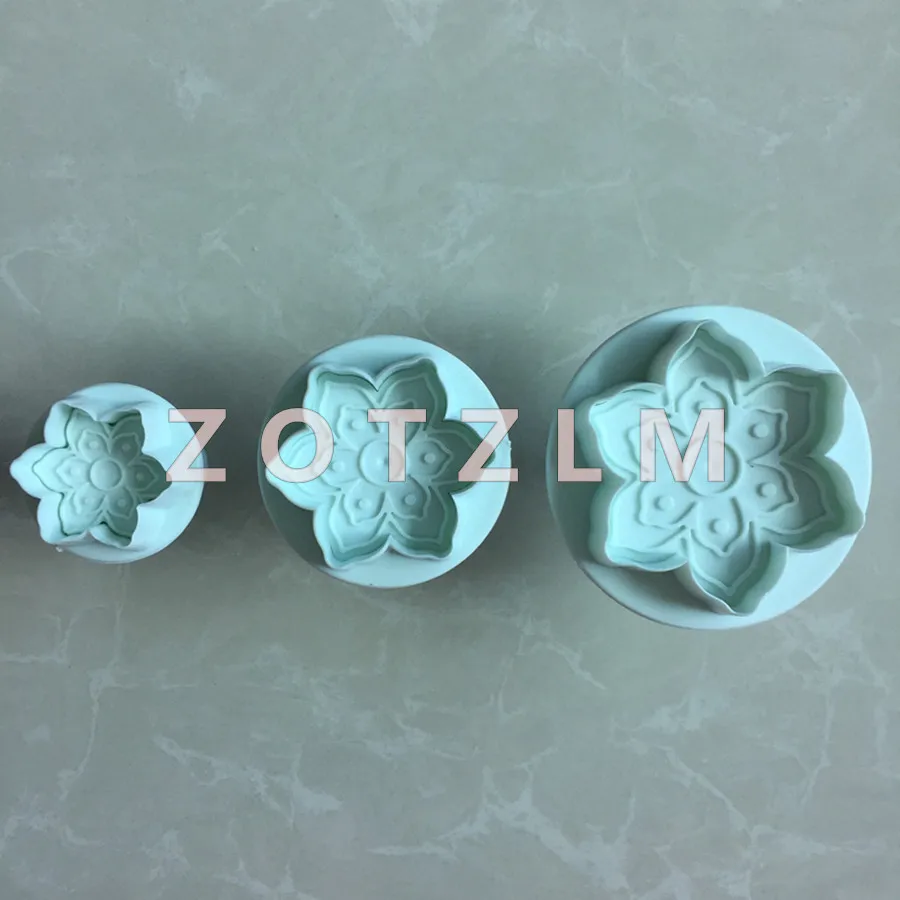 

3 pcs/set 6 Petals Flower Shape Plastic Cookie Cutters Set Spring Handle Cake Decorating Tools Pastry Biscuit Mold TXS041