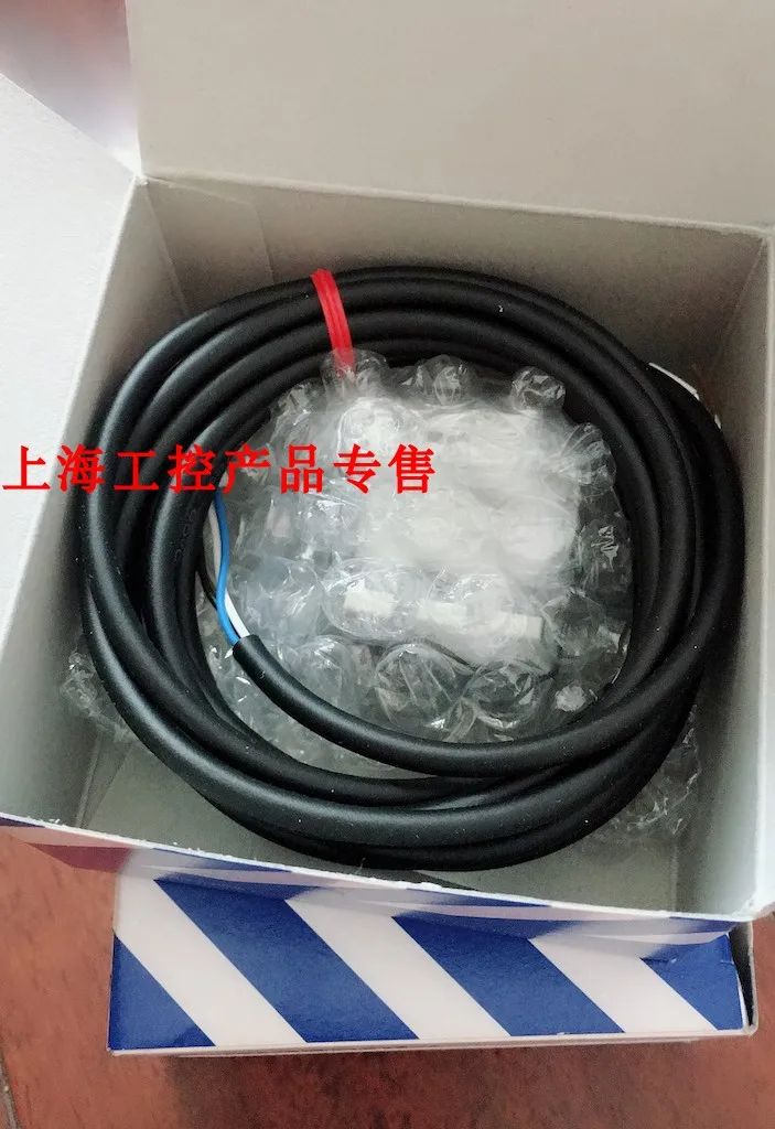 Buy Pneumatic Pressure Sensor DP-001 DP-011 DP-012 DP-002 Switch Vacuum Gauge