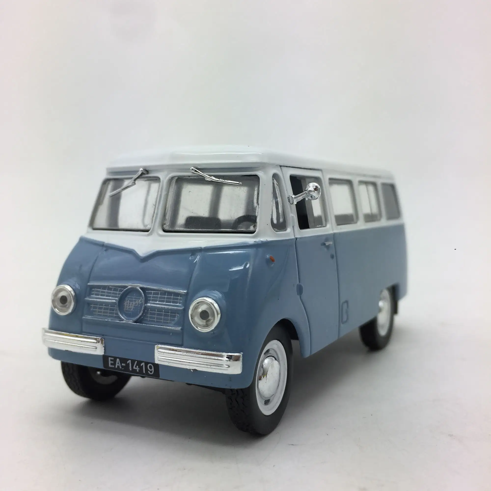 Модель NYSAN 59 из сплава 1:43 Классическая модель в стиле ретро сборные модели