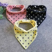 Детские нагрудники для мальчиков и девочек звезда Бандана с принтом влаговпитывающие слюнявчик треугольник хлопковый Детский шарф Burp детские рождественские аксессуары