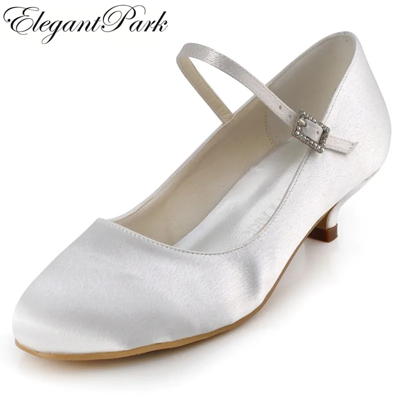 Элегантные атласные туфли на плоской подошве с круглым носком низком каблуке