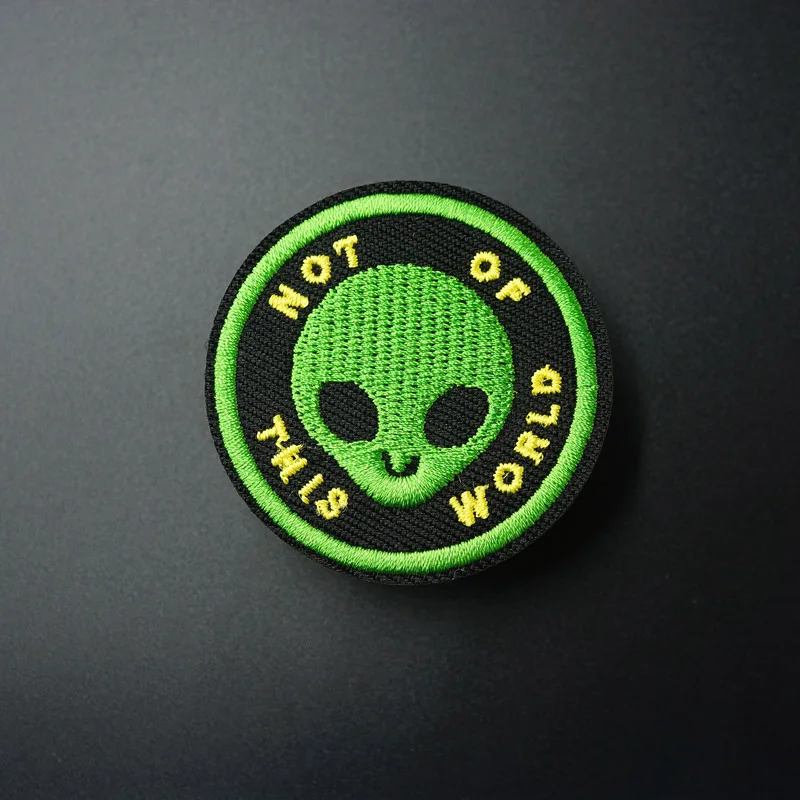 

Alien Size:5.2x5.2cm Iron On Patch Clothing Embroidered Sewing Applique Sew On Fabric Badge Apparel Accessories