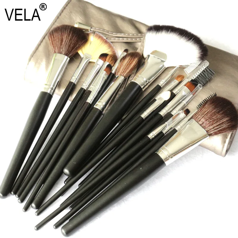 

Professional High Quality 18pcs Makeup Brush Set Beauty Brushes Tools Kit With Sliver Leather Bag