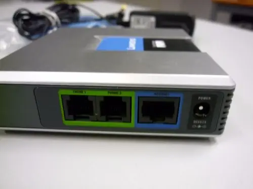 LINKSYS PAP2T-NA SIP VOIP телефонный адаптер VoIP телефон Linksys PAP2T интернет-телефон адаптер два телефонных порта без розничной коробки