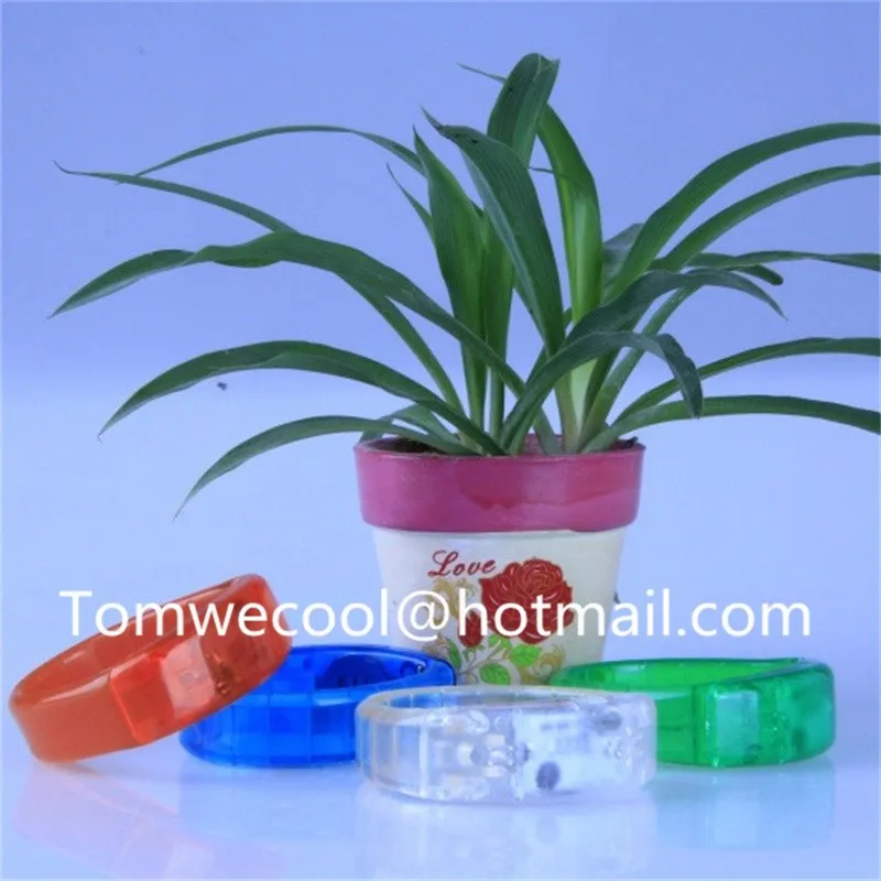 LED bracelet 025