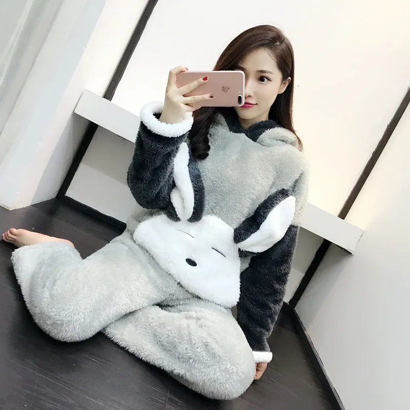 Флисовые пижамные комплекты Для женщин зима Pijama Ночной костюм Багз Банни Kigurumi пижамы Набор Kawaii Ночная рубашка; одежда для сна Loungewear 2018 милые