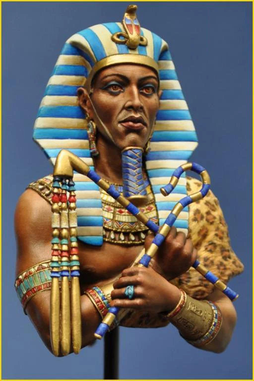 

Unpainted Kit 1/10 Pharaoh in egypt bust Resin Figure miniature garage kit