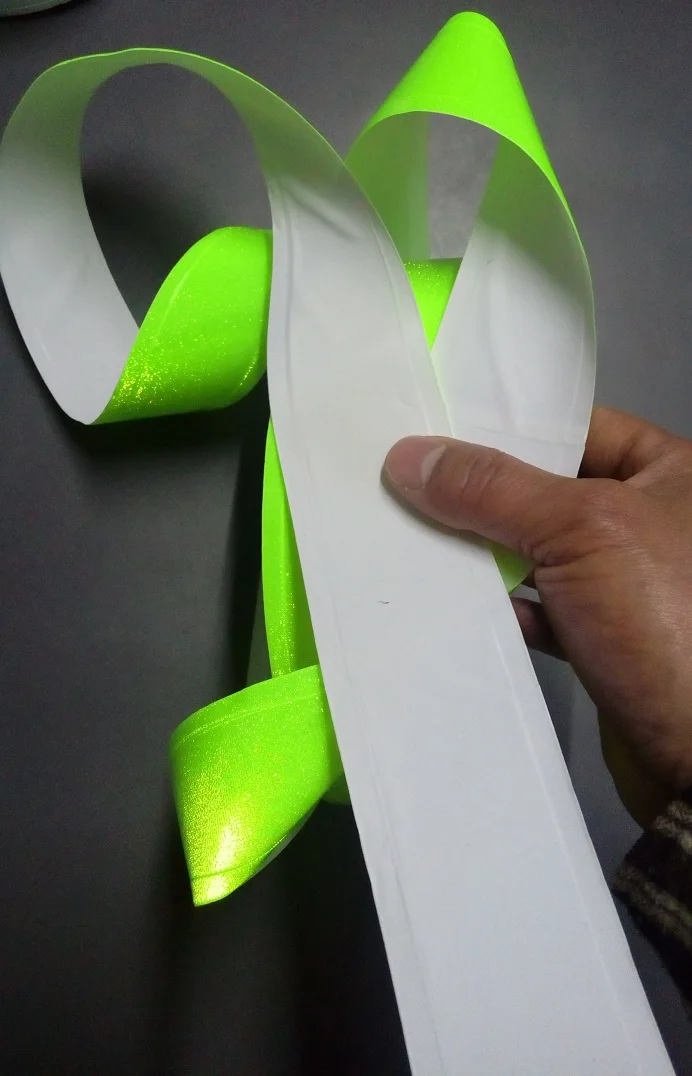 pequena estrela de costura para o vestuário