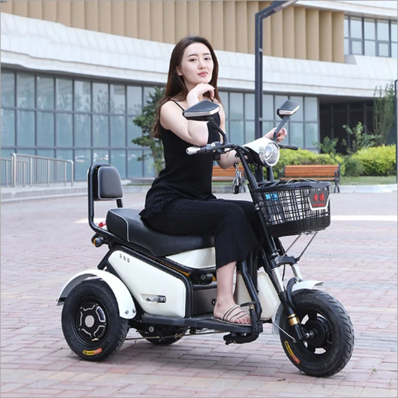 Cheap Adult Electric tricycle Citycoco Electric scooter Mini leisure Electric bicycle  500W LED Electric Motorcycles 3