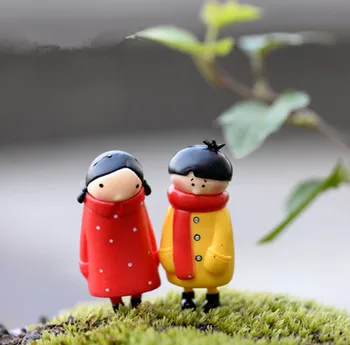 

6pcs cute couples miniatures terrarium fairy gnome bottle garden resin home fairy garden miniatures for decor DIY