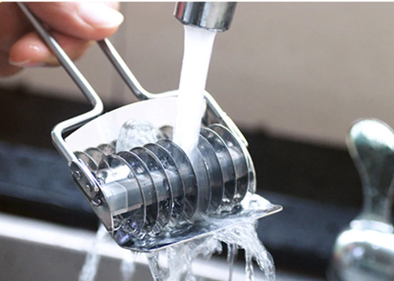 Manual-Stainless-Steel-Section-Non-slip-Handle-Pressing-Machine-Noodle-Cut-Shallot-Roller-Lattice-Cutter-DIY-Pasta-Spaghetti-Maker-KC1688 (26)