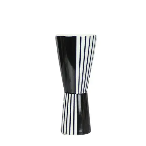 European Black And White Pattern Geometric Ceramic Vase Flower Inserted