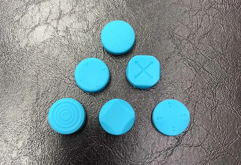 T03