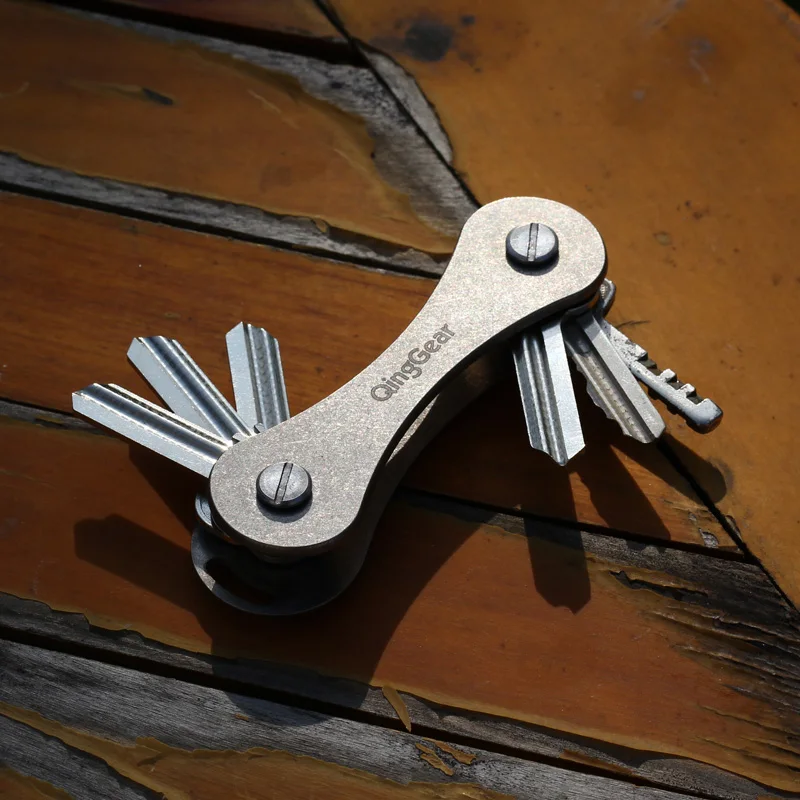 QingGear Keybone التيتانيوم ألياف الكربون الألومنيوم مفتاح المنظم سيارة مفتاح حامل شريط مجلد مفتاح كليب Pocke متعددة في الهواء الطلق مفتاح أدوات