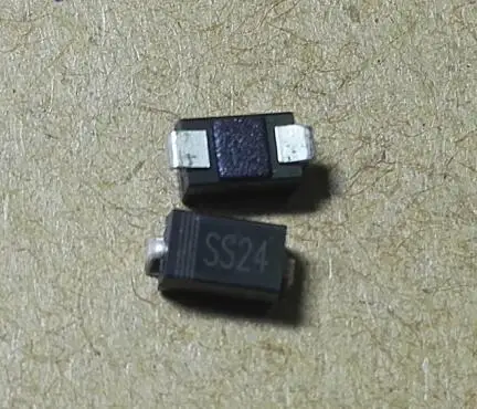 100 шт. SS24 2A 40 V SMA SR240 DO-214AC