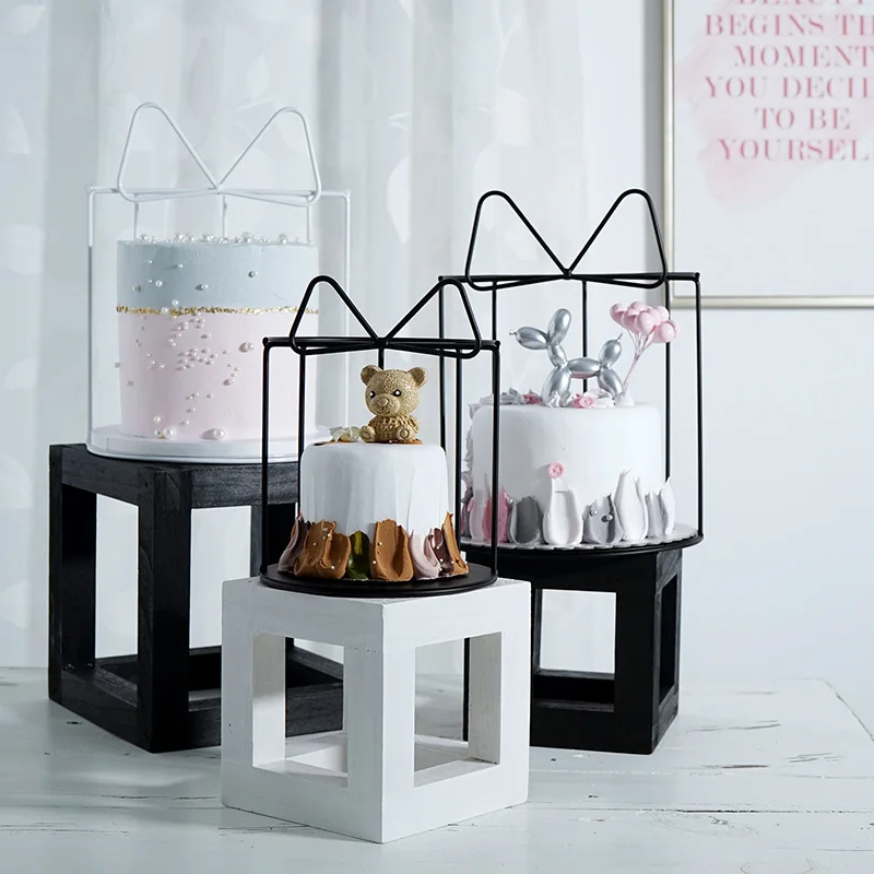 

Sweetgo Bowknot Birdcage Racks Dessert Cake Table Decorating Tools Wedding Party Baker Showcase Cake Stand