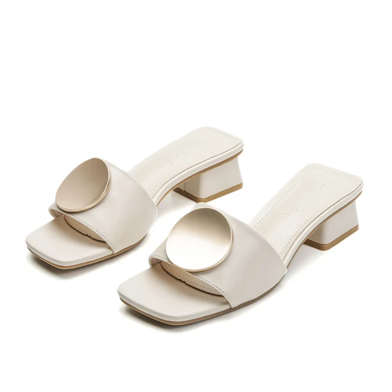 luxury designer metal buckle sandals women open toe thick med-high heels flip flops ladies sandalias summer slides shoes c956 - Цвет: Бежевый
