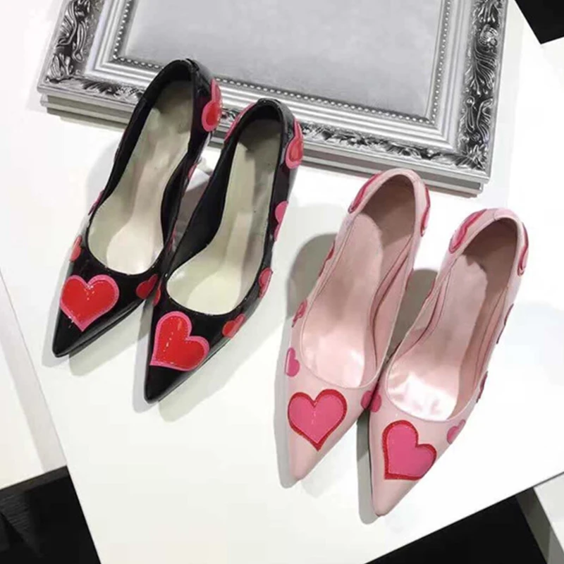 

The new spring and summer 2017 color love patent leather high heels and pointed shoes with thin shallow mouth with women's shoes
